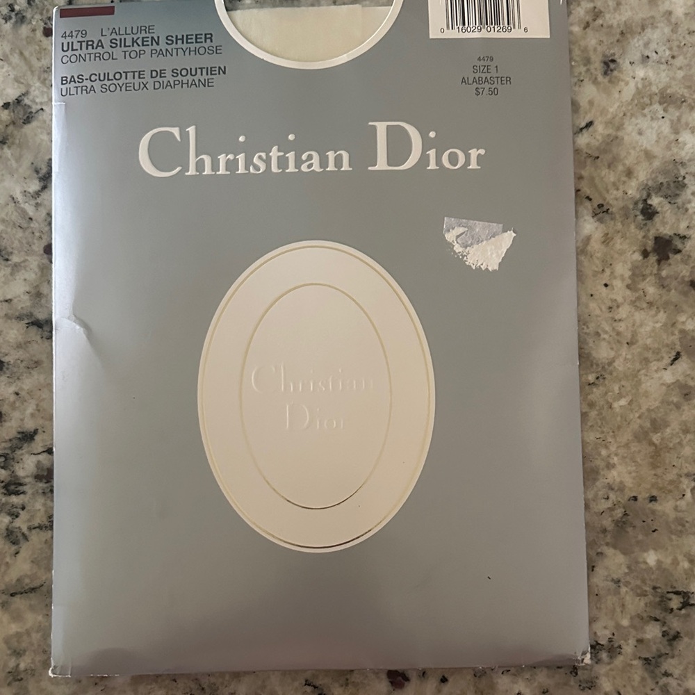 Dior Ultra Silken Sheer Control Top Pantyhose – Ivory
